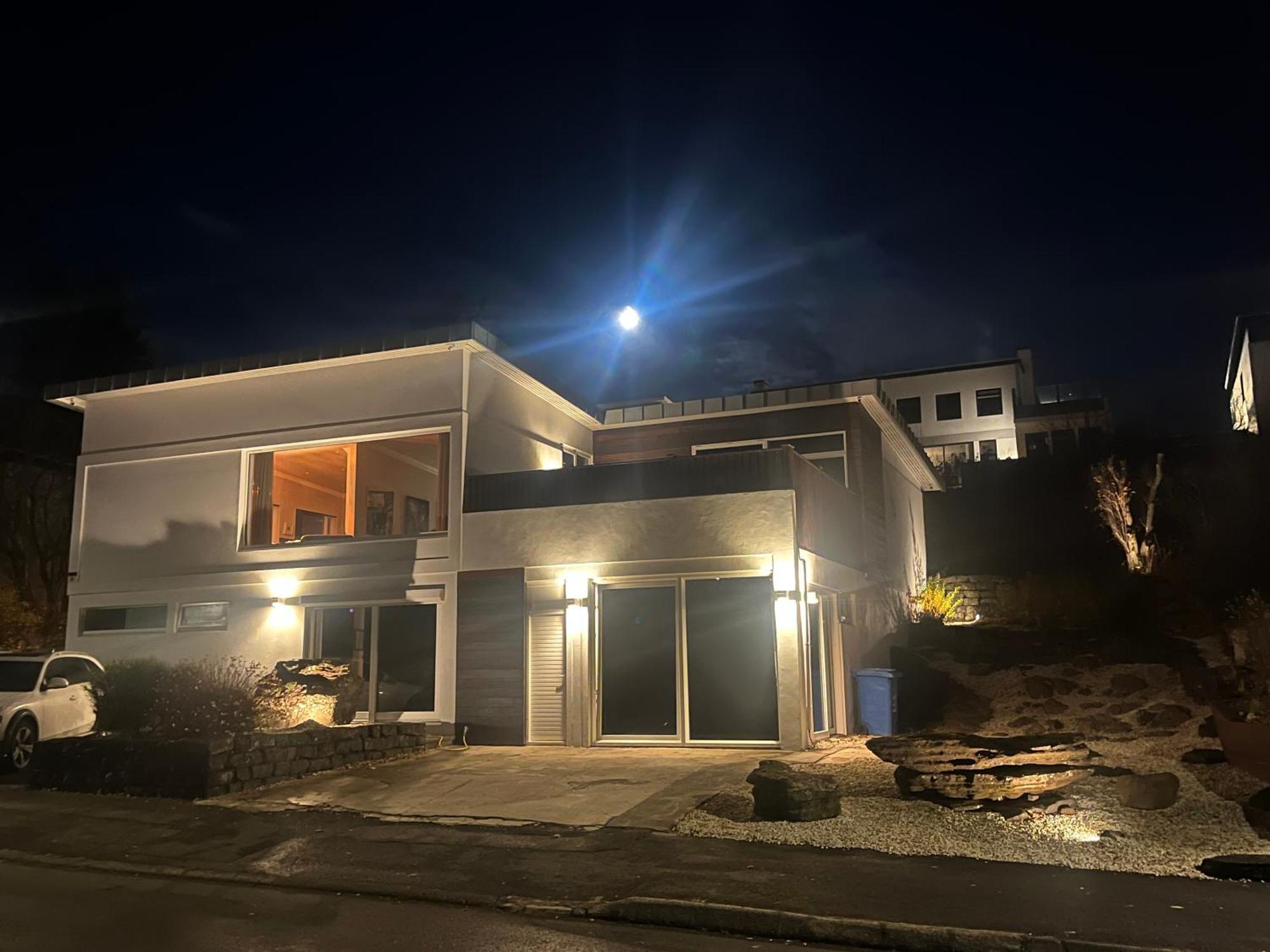 Iceland Sjf Villa, Hot Tub & Outdoor Sauna Amazing Mountains And City View Over ريكيافيك المظهر الخارجي الصورة