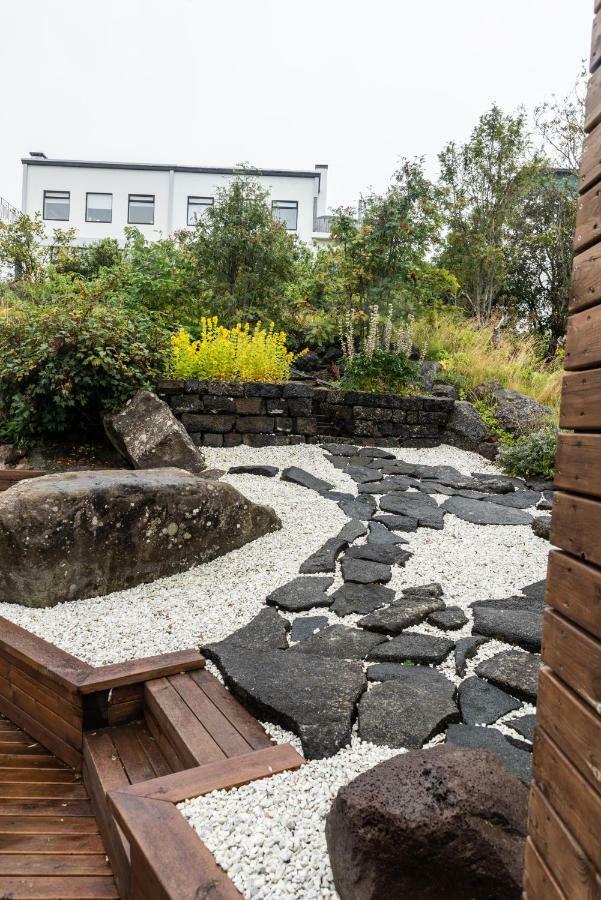 Iceland Sjf Villa, Hot Tub & Outdoor Sauna Amazing Mountains And City View Over ريكيافيك المظهر الخارجي الصورة
